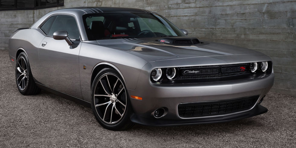 2015 Dodge Challenger 392 HEMI Scat Pack Shaker