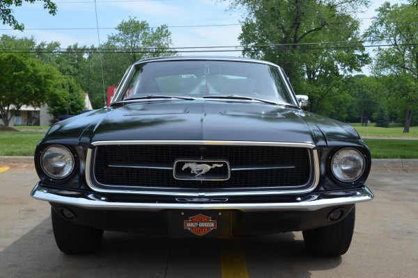 1967 Ford Mustang 2