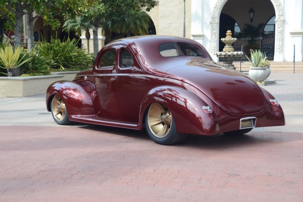 1940 Ford 2
