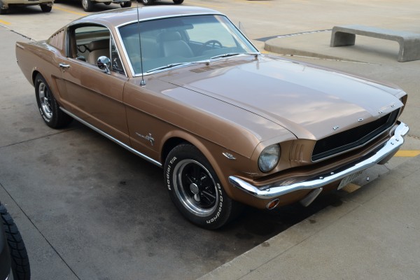 1965 Ford Mustang Fastback 2