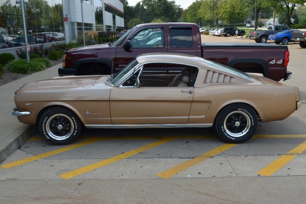 1965 Ford Mustang Fastback 4