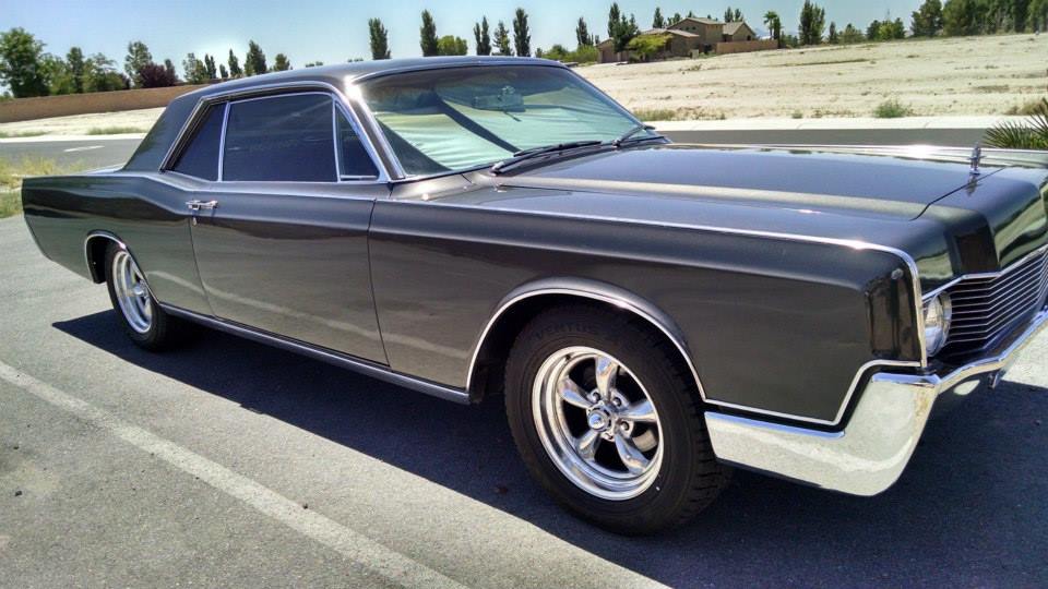 1966 Lincoln Continental 4