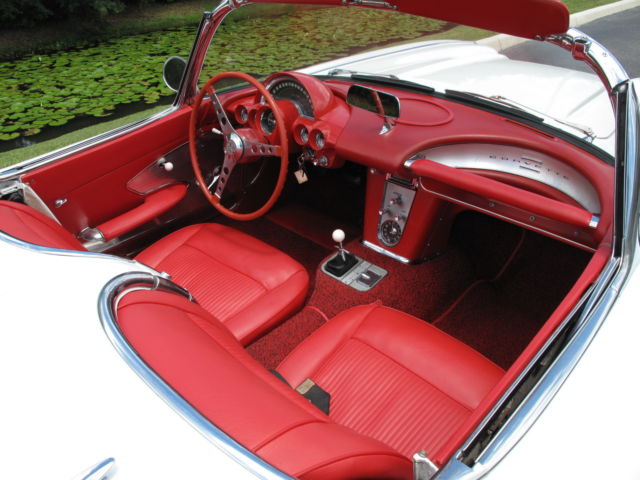 1961 Chevrolet Corvette 4
