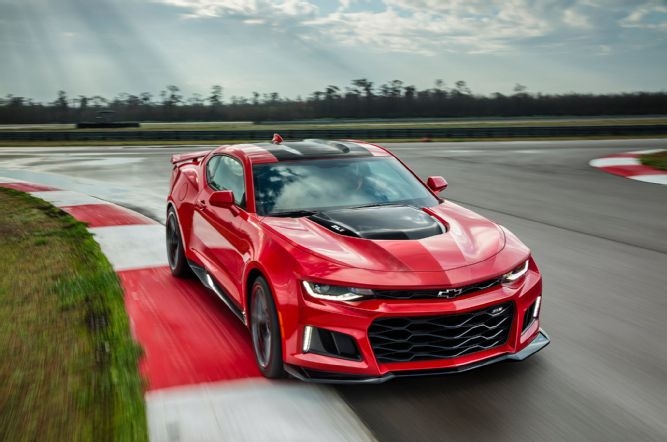 2017-camaro-zl1-01