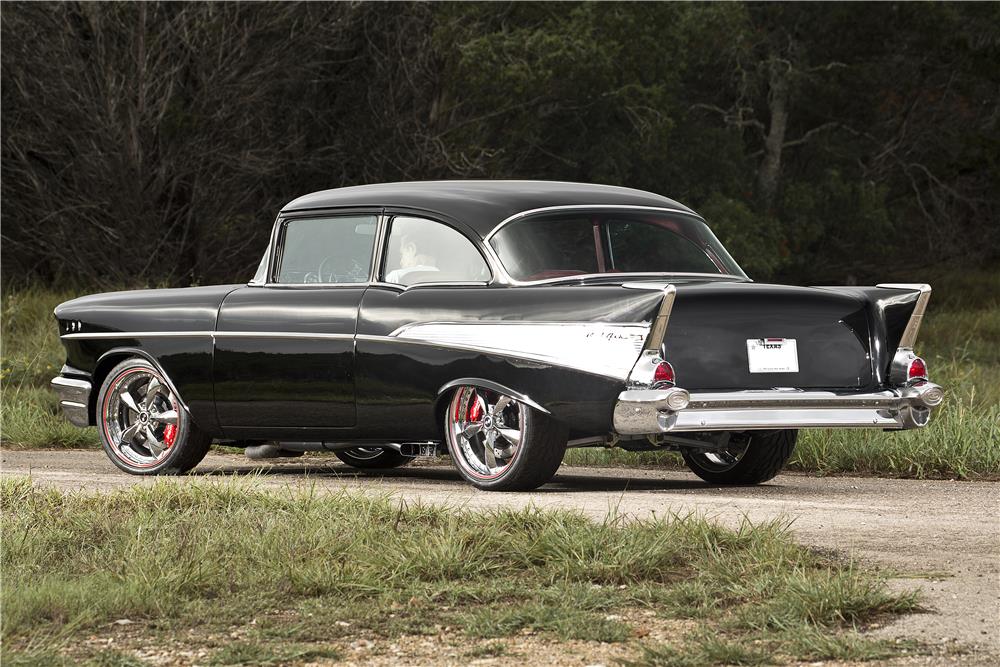 1957 CHEVROLET 210 CUSTOM 1