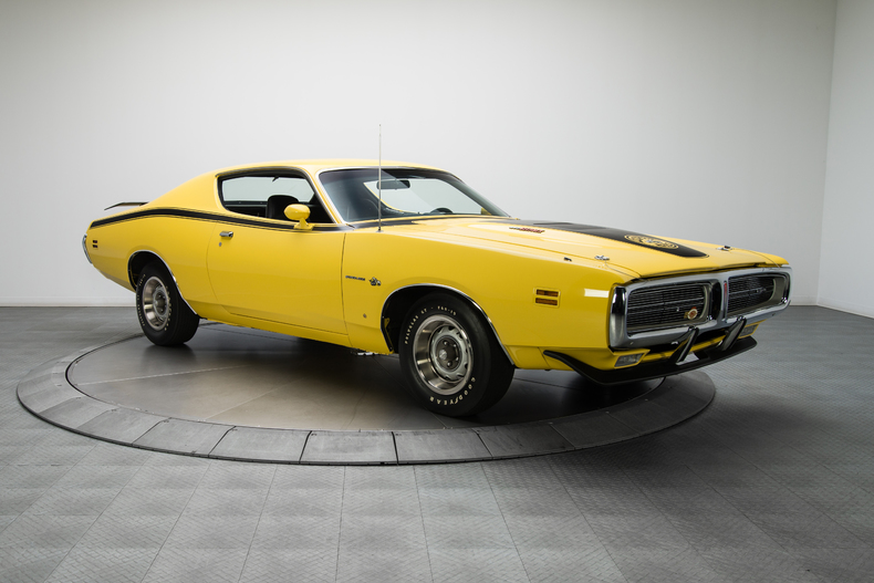 1971 Dodge Charger Super Bee 2