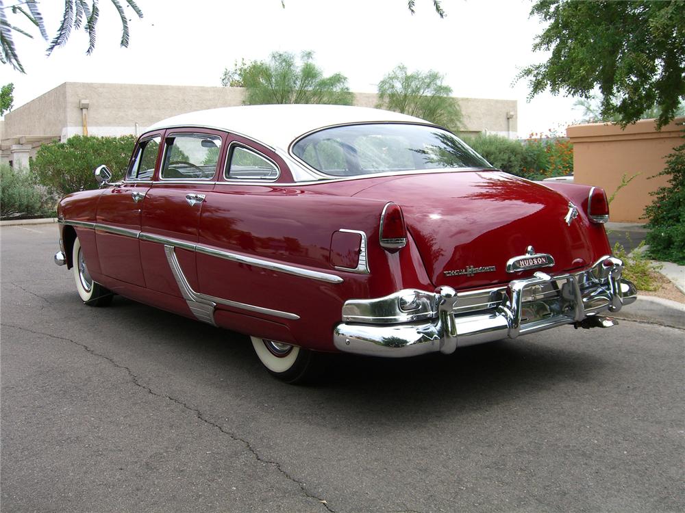 1954 HUDSON HORNET 2