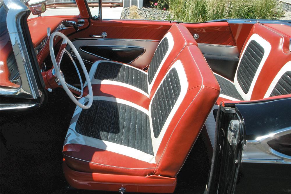 1959 FORD FAIRLANE 500 RETRACTABLE HARDTOP 3