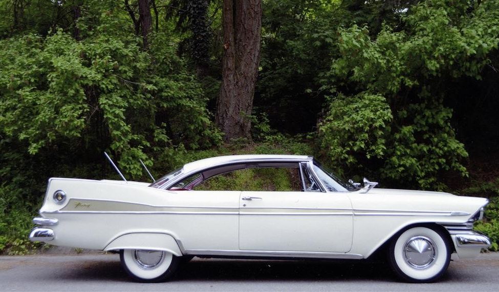 1959_plymouth_sport_fury_4