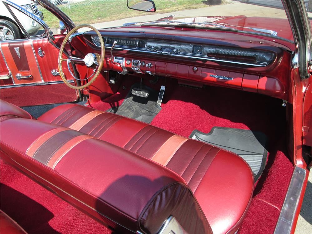 1961_pontiac_bonneville_convertible_3