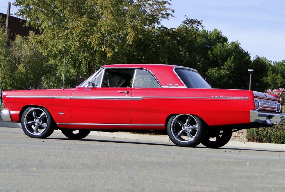 1965_ford_fairlane_custom_sport_coupe_2