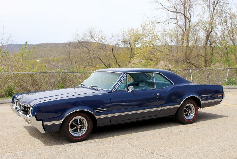 1966_oldsmobile_442_1