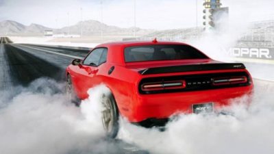 2015-dodge-challenger-srt-hellcat-4