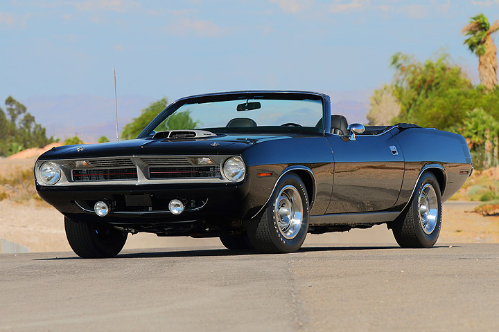 plymouth-hemi-cuda-convertible-mecum-front