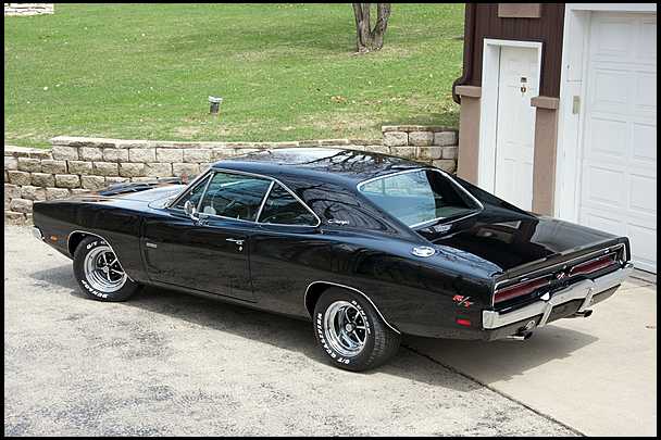 1_1969 Dodge Charger RT